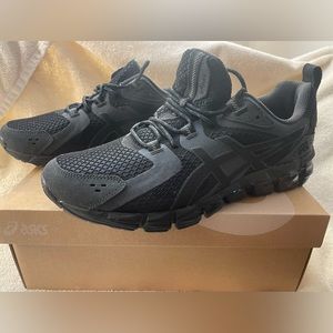 ASICS Gel Quantum 180 Black/Graphite Grey Men’s size 10.5
